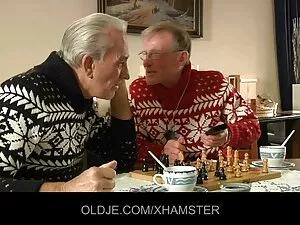 Momo Marie, Hoshikos ...