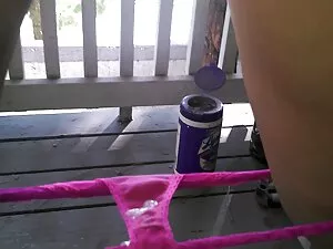 Sarah Saltri, tự Do, ...