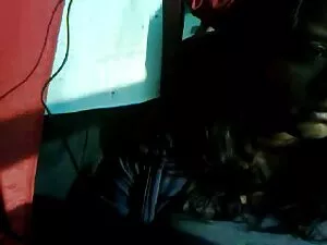 Tình yêu thật sự đẩy ...