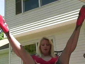 Marina, Hoa Di, đôi  ...