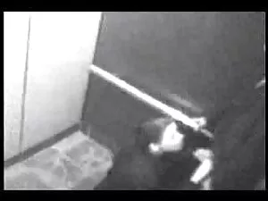 Lông Đen, Dee của xx ...